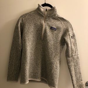 Patagonia better sweater 1/4 zip in pelican. Size S. Perfect condition.
